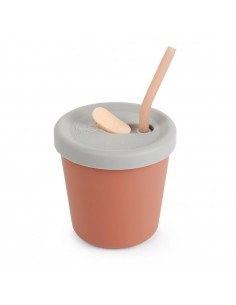 Trinkbecher mit Röhrchen 2